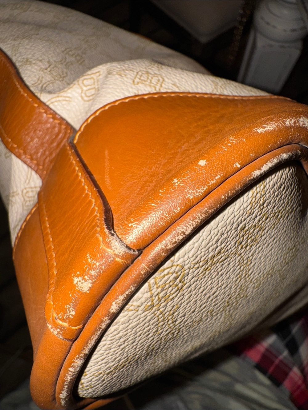 Bally Vintage Beige Monogram Shoulder/Crossbody with Tan Leather Trim - Picture 6 of 12